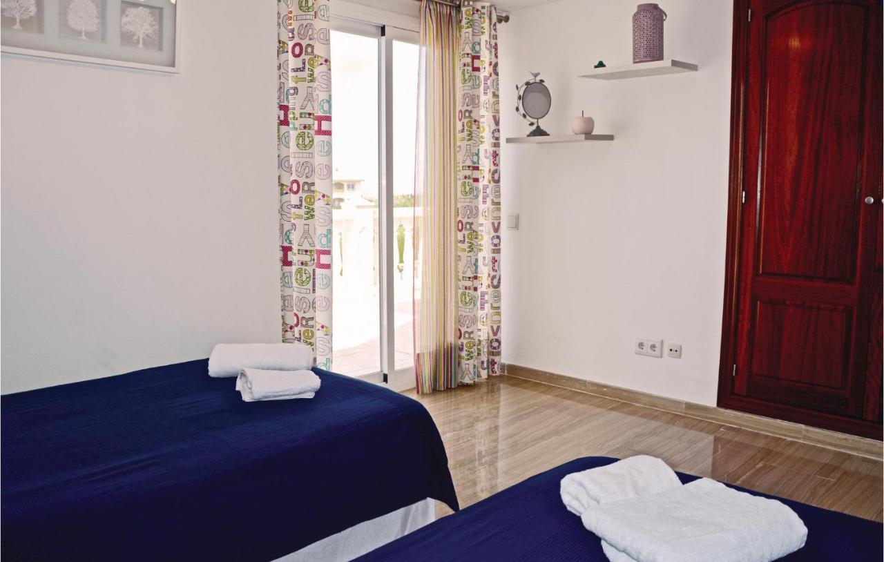 Vakantiehuis Beautiful In Lluchmajor With Kitchen *