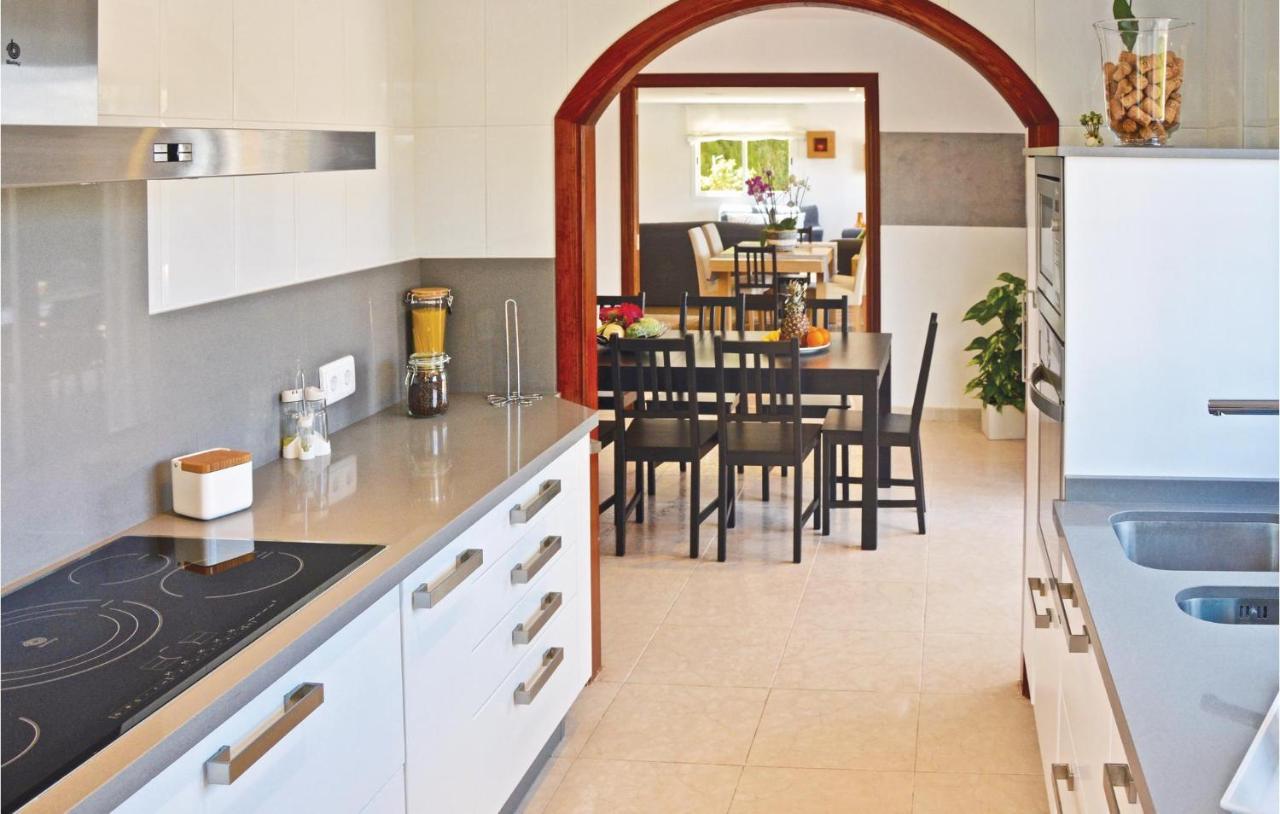 Beautiful In Lluchmajor With Kitchen